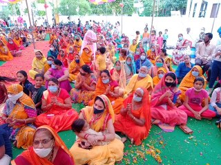 भागवत कथा में दिखी संक्रमण से बचाव को लेकर जागरूकता
