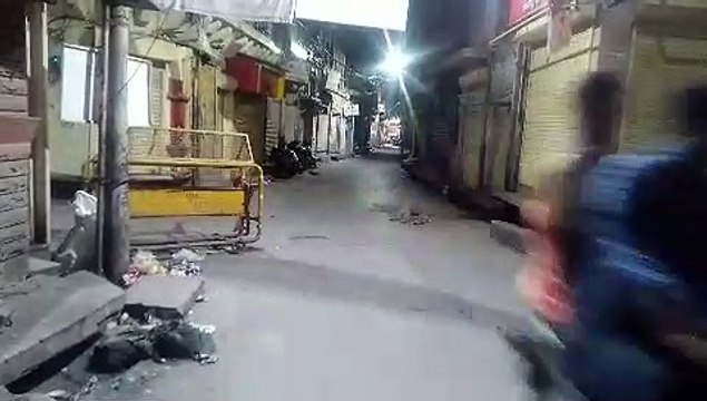 परकोटे में वाहनों का आवागमन नहीं थम पाया