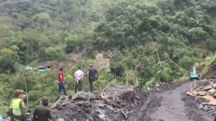 Angustiosa búsqueda: trabajador continúa bajo alud en Boyacá