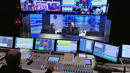 Le coup de griffe de Philippe Besson contre le bicentenaire de la mort de Napoléon