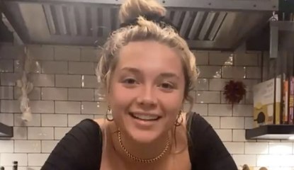 Twitter is Losing it Over Florence Pugh’s Cooking Videos