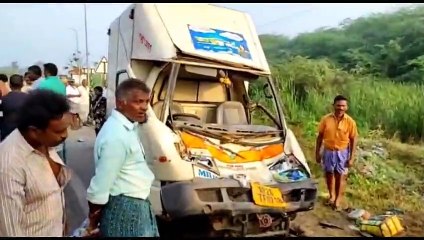 నెల్లూరులో ఘోర రోడ్డు ప్రమాదం, నలుగురు కూలీలు మృతి