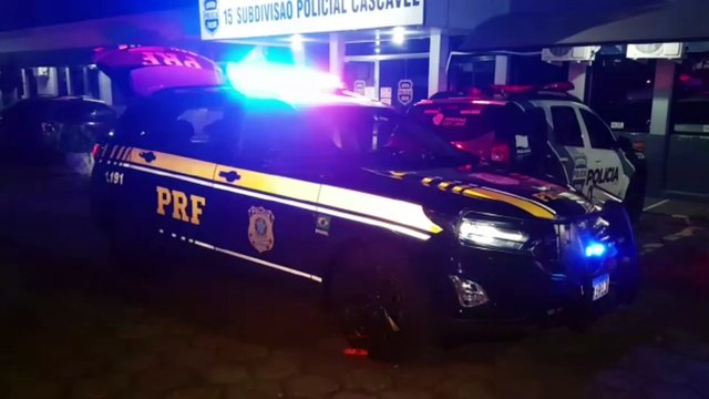 PRF prende homem conduzindo uma Ecosport carregada com 450 kg de maconha na BR-277