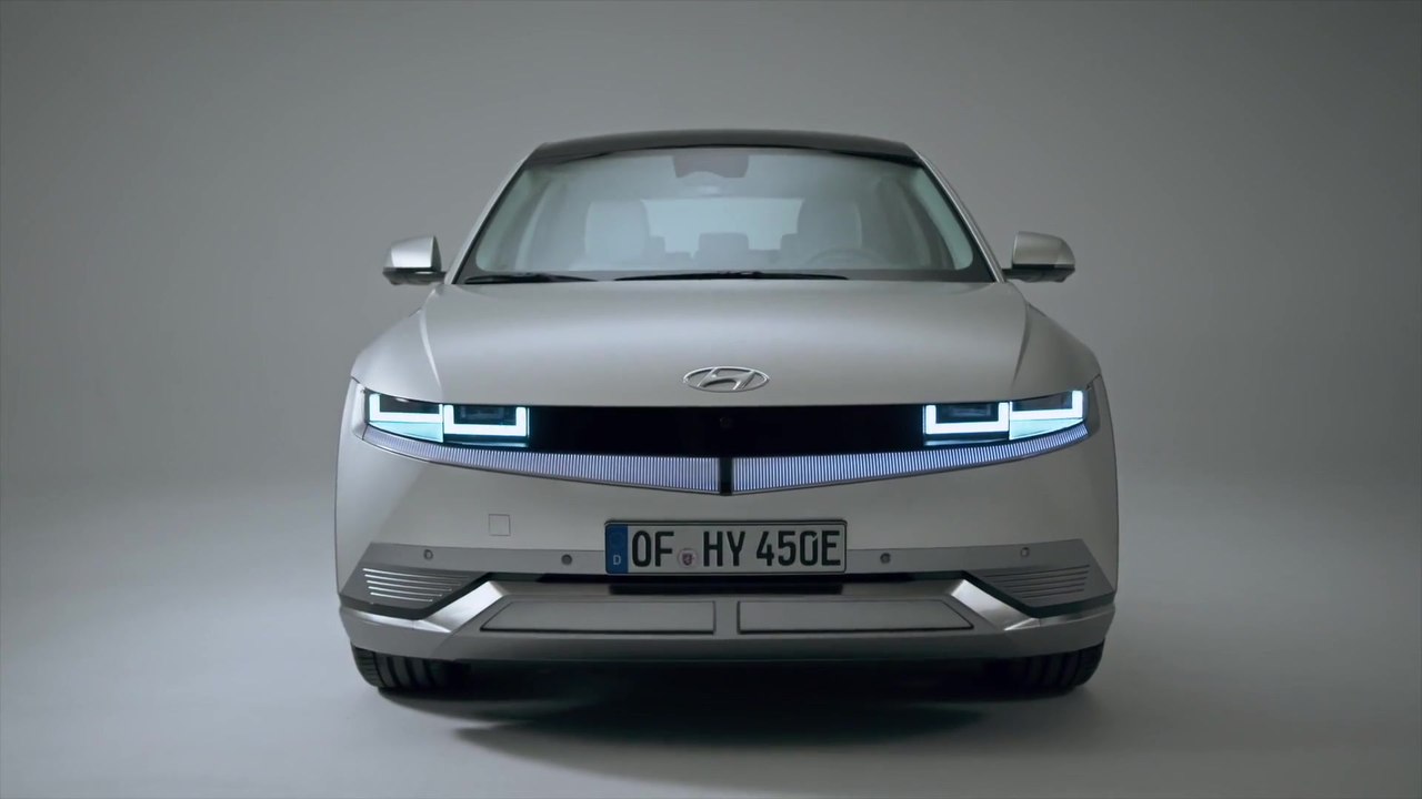 Vielfältig wie das Leben - Hyundai IONIQ 5 mit vier verschiedenen E-Antrieben