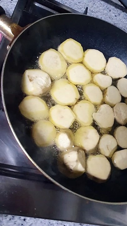 kamote cue.