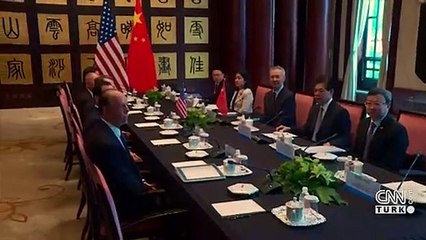 İngiltere, Uygurlara baskı uyguladığı gerekçesiyle Çin'e yaptırım kararı aldı