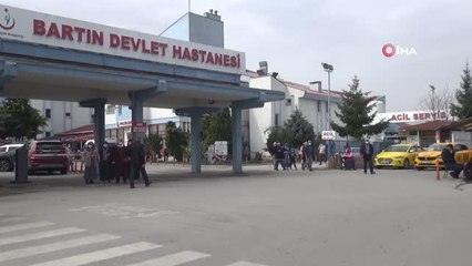 Sağlık çalışanlarına çirkin saldırı: Acil servis çalışanlarını "Sizi burada delik deşik ederim" diye tehdit etti