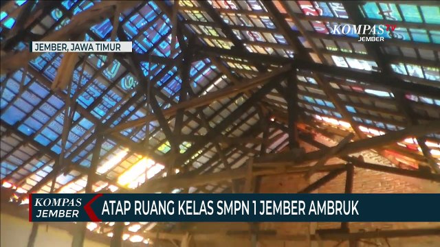 Tak Pernah Diperbaiki Selama 20 Tahun, Atap Ruang Kelas SMPN 1 Ambruk