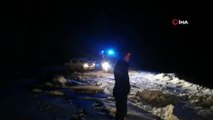 Kar ve tipiden yolu kapanan köydeki hasta 6 saat süren çalışmalar sonucu hastaneye kaldırıldı