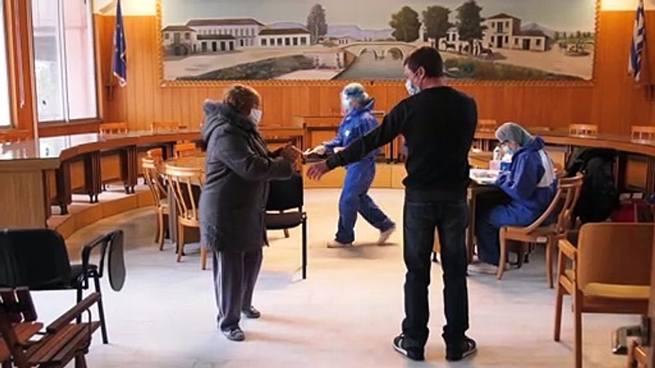 Κλειστό το δημαρχείο Ορχομενού. Ένα θετικό κρούσμα και δύο ύποπτα σε εργαζόμενους