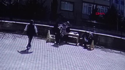 KAHRAMANMARAŞ Öğretmen kalemle saldırdı