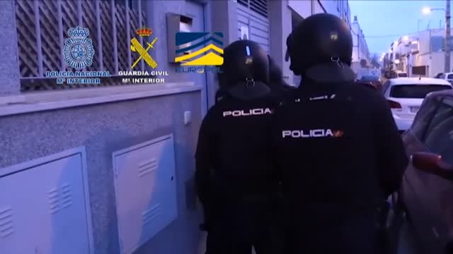 Detenidas 37 personas de una red criminal dedicada a la introducción de billetes falsos de 500 euros