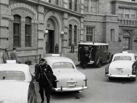 The Beast from 20,000 Fathoms - Part 02