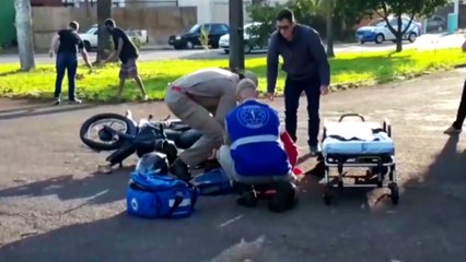 Mulher sofre laceração no pé após se envolver em acidente no Maria Luiza