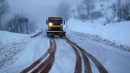 KOCAELİ - Yüksek kesimlerinde kar etkili oluyor