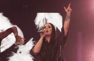 Demi Lovato quase sofreu recaída após revista a chamar de 'obesa mórbida'