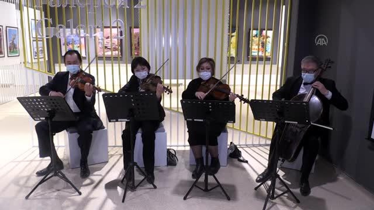 Kırgızistan-Türkiye Manas Üniversitesinde "Nevruz" konulu karma resim sergisi açıldı