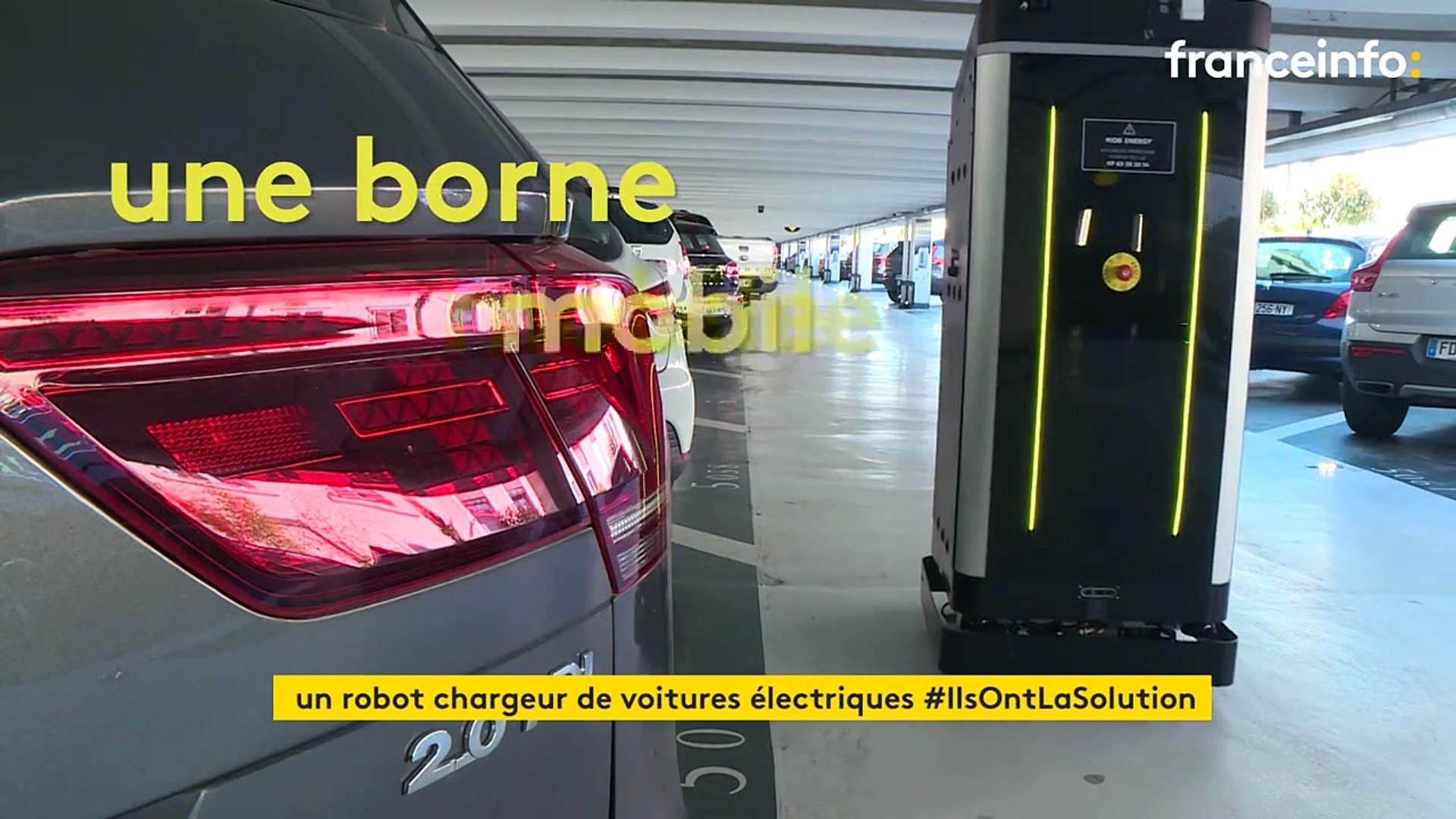 À Lyon, le robot intelligent Charles recharge les voitures électriques