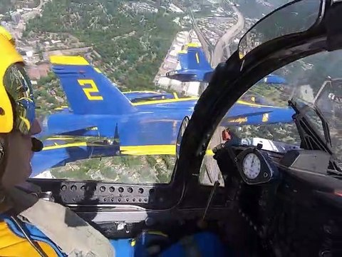 Cockpit Footage US Navy the Blue Angels & US Air Force Thunderbirds