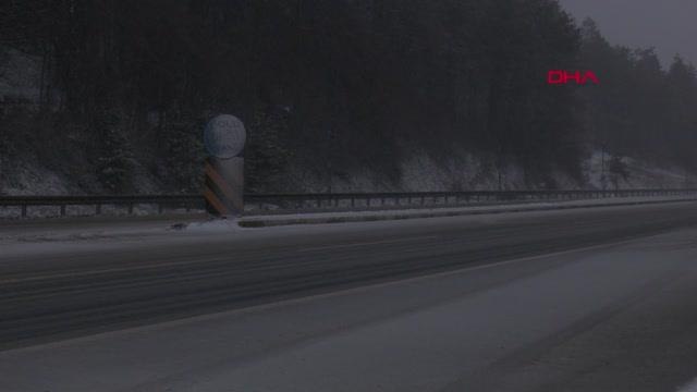 BOLU Bolu Dağı'nda kar yağışı başladı