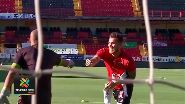 td7-vargas-se-prepara-para-segundo-juego-como-titular-230321