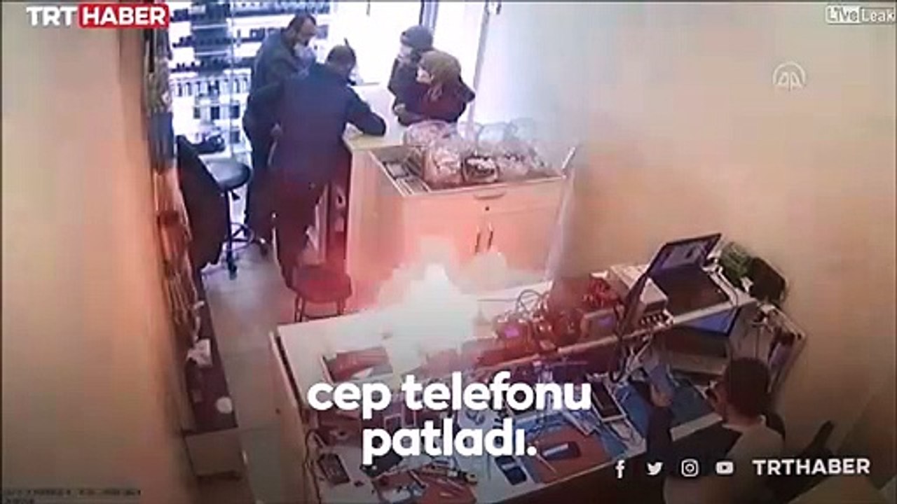 Une batterie de portable explose en plein magasin Vidéo Dailymotion