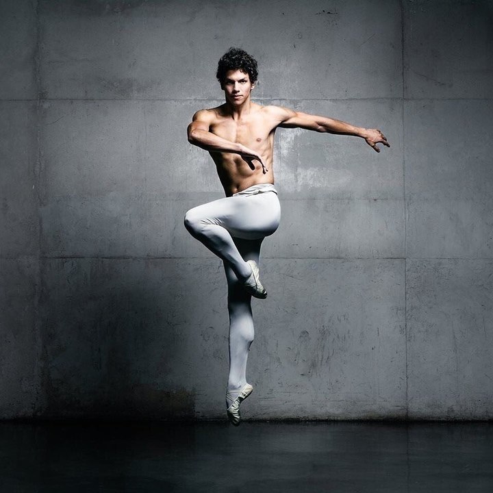 Isaac Hernández, el bailarín que ha puesto a México en alto.