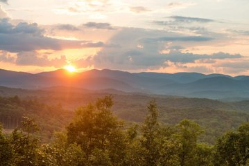 5 Reasons To Visit Blue Ridge, Georgia