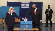 Exit poll: Netanyahu primo alle legislative ma senza i numeri per formare un governo
