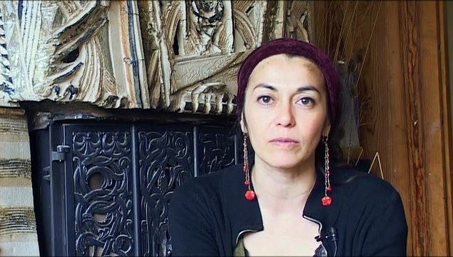 Cirque Plume : interview Brigitte Sepaser à propos du spectacle Mélanges (opéra plume) (1999-2001)