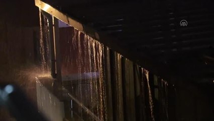 Sağanak hayatı olumsuz etkiledi