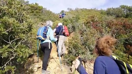 Tải video: SAB.9-2-19- ESCURSIONE AD ANELLO SUL MONTE CAVONE E NELLA VALLE DEL RIO FIUME SUI MONTI DELLA TOLFA.