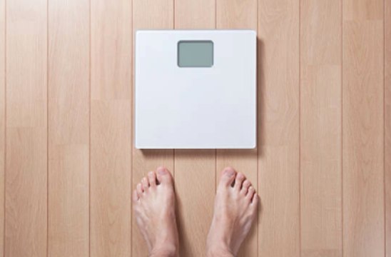 Pandemic Weight Gain Could Amount to 2 Pounds a Month, Study Finds