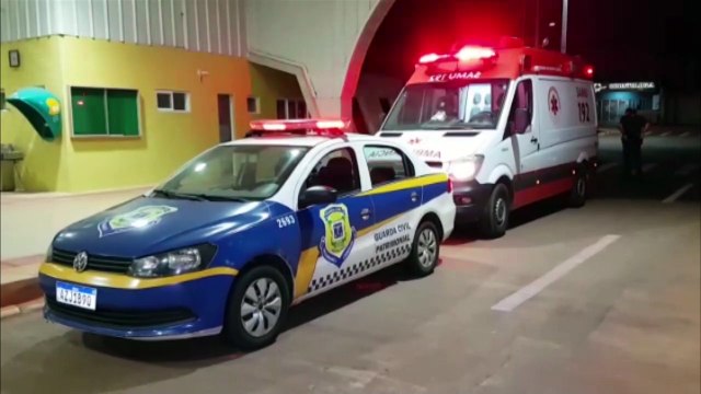 Homem em surto fica preso em buraco no Terminal Sudoeste; Samu e Corpo de Bombeiros foram acionados