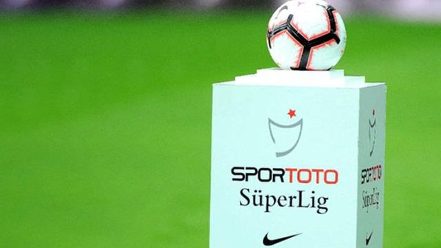 Spor Toto Süper Lig'de şampiyon kim olacak? Ünlü araştırma şirketi, tahminini puan vererek açıkladı