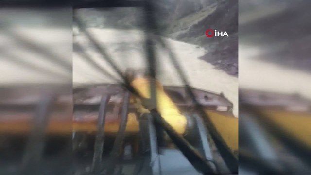 Hakkari-Çukurca karayolu sel nedeniyle kapandı