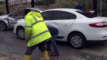 Ümraniye’de faciadan dönüldü: Karşı şeride geçip 3 araca çarptı
