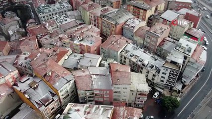 Beyaz örtü altında mest eden İstanbul manzarası