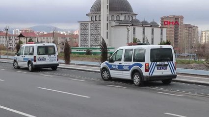 KAYSERİ-Kayseri'de sulama kanalına düşen otomobilin sürücüsü yaralandı