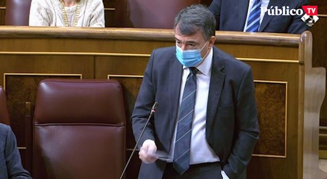 Aitor Esteban, sobre los viajes internacionales por ocio: Causa perplejidad