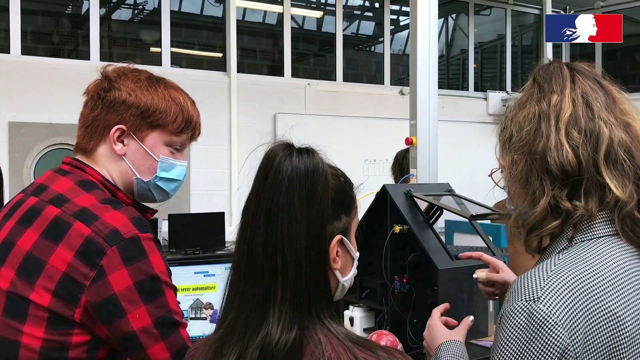 Lycée Turgot Une grande école scientifique Pourquoi pas moi