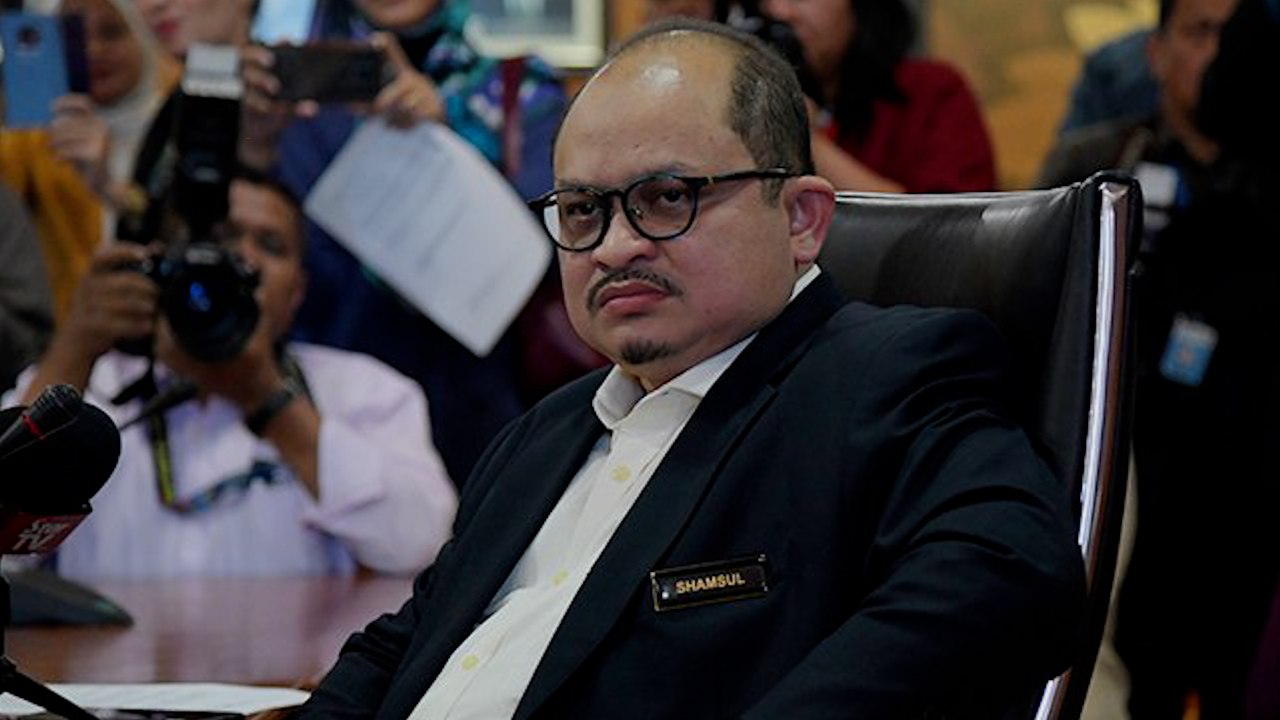 Your father’s resignation triggered PH’s downfall, Shamsul reminds Mukhriz