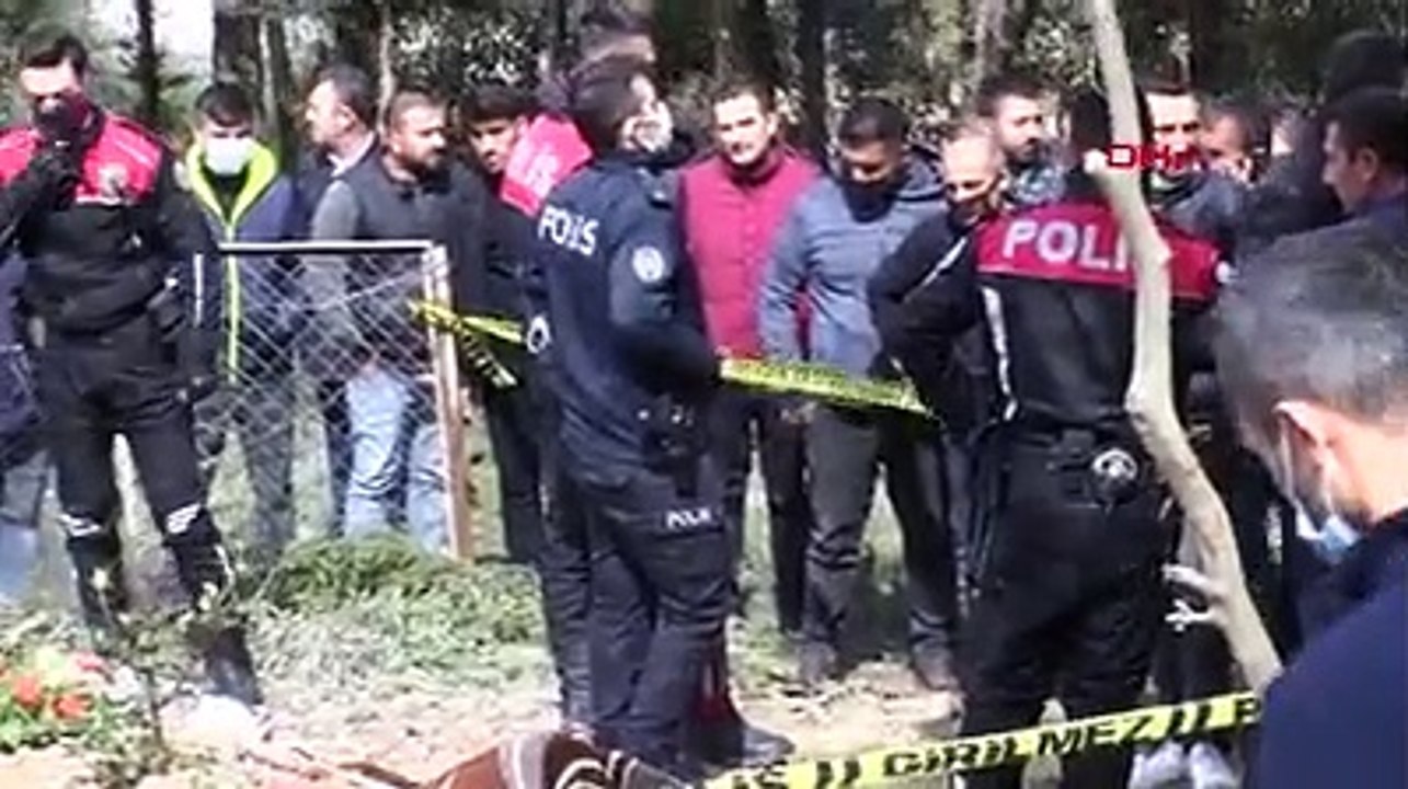 Dün toprağa verdiği eşinin mezarı başında, oğlunun cesedini buldu