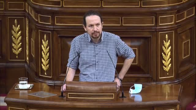 Pablo Iglesias recuerda a las generaciones que lucharon contra el fascismo en sus últimas palabras en el Congreso