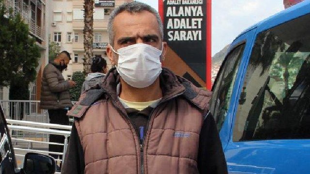 Eşini öldüren kocaya ‘Adamsın’ tezahüratı yapan kişi özür diledi