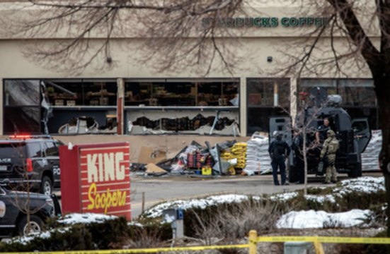 10 personas son asesinadas tras tiroteo en supermercado de Boulder, Colorado