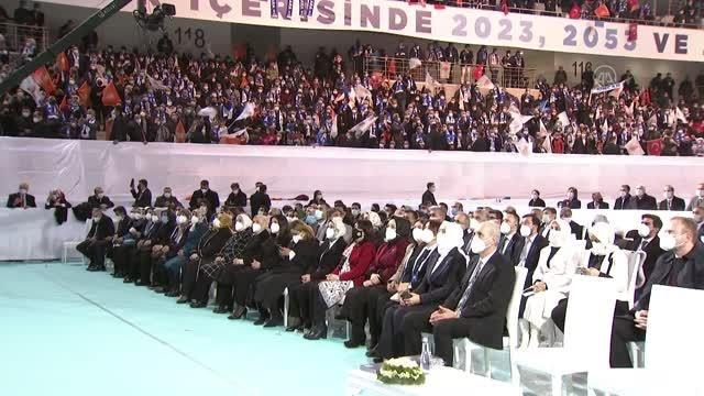 Cumhurbaşkanı Erdoğan: Milletimize olan vaatlerimizi gerçekleştirmekte kararlıyız