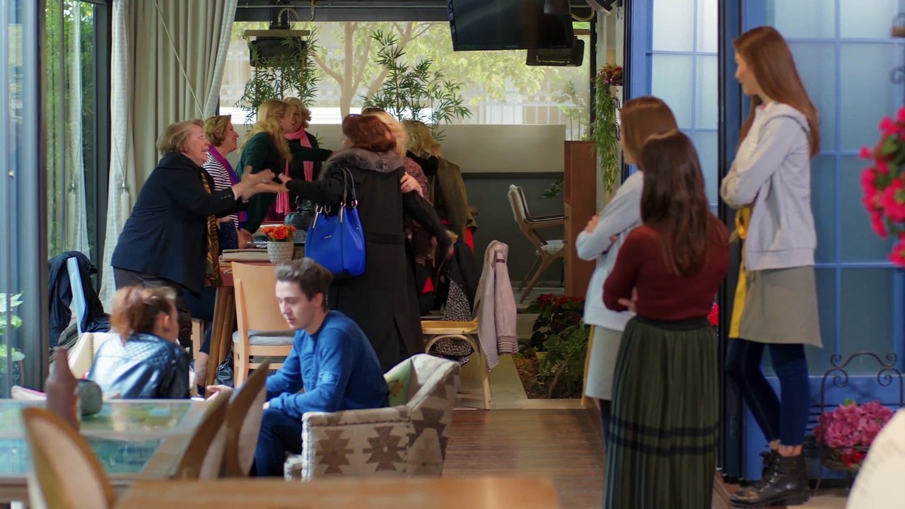 مسلسل البدر الحلقة 18 كاملة ومترجمة Dailymotion