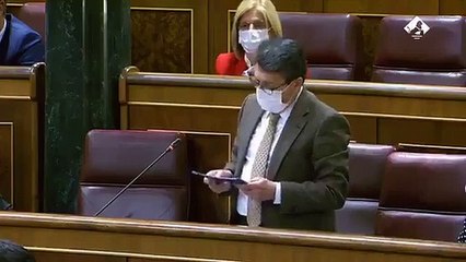 La vergonzosa respuesta de Celaá a un diputado, padre de una hija con síndrome de down