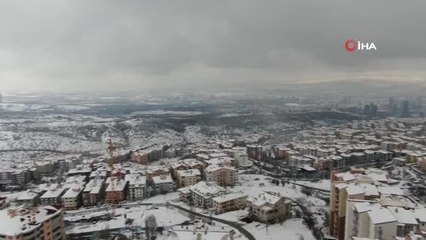 Başkent'te yoğun kar yağışı sonrası kartpostallık manzaralar